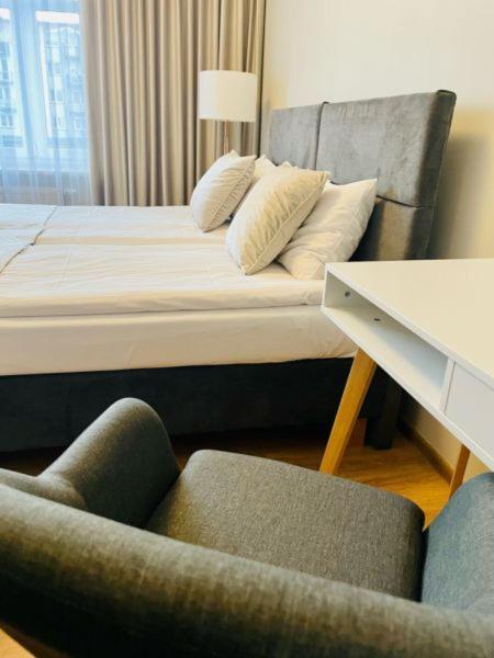 Bed and Breakfast Kamieniczka Нидзица Экстерьер фото