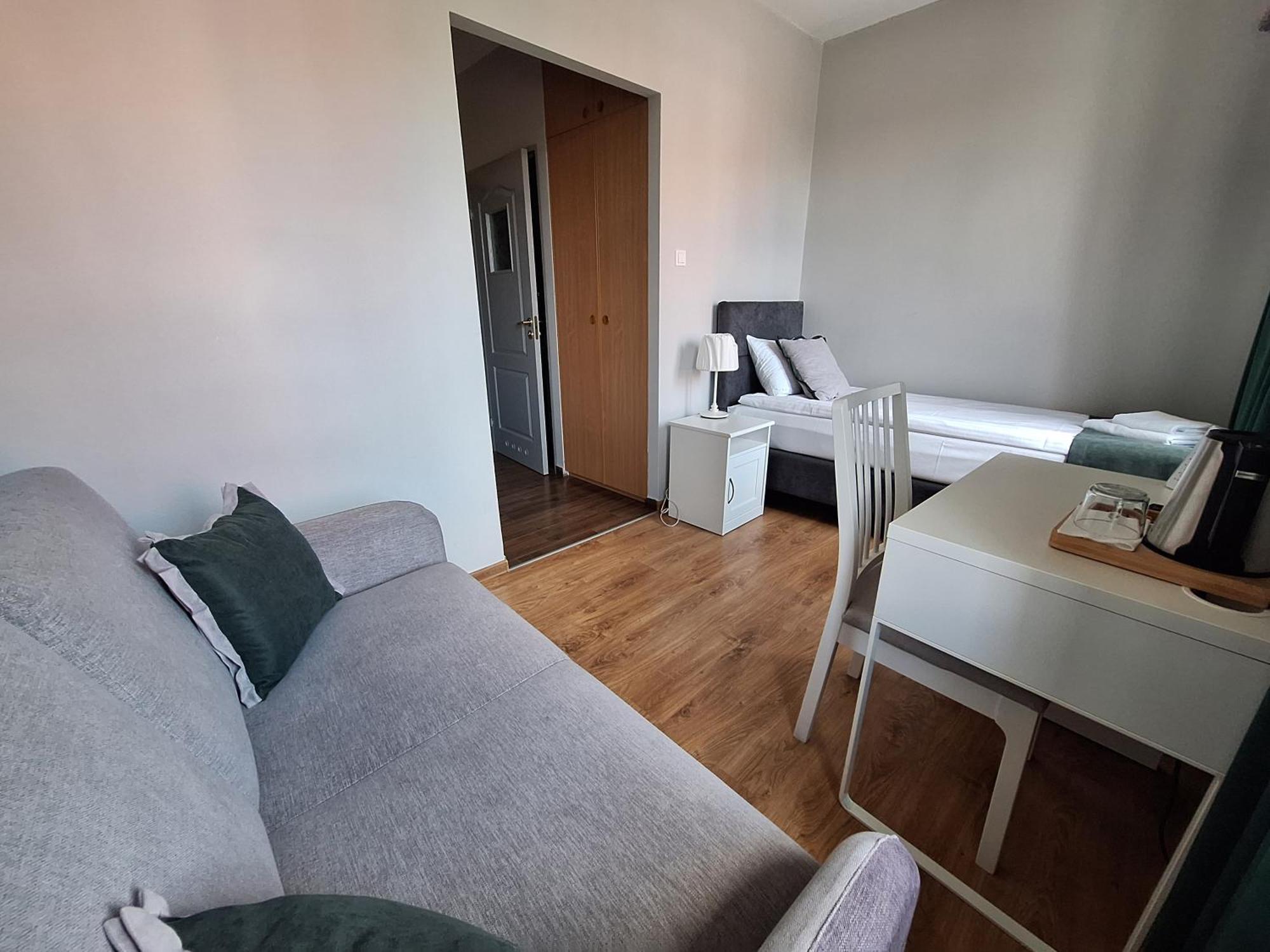 Bed and Breakfast Kamieniczka Нидзица Экстерьер фото