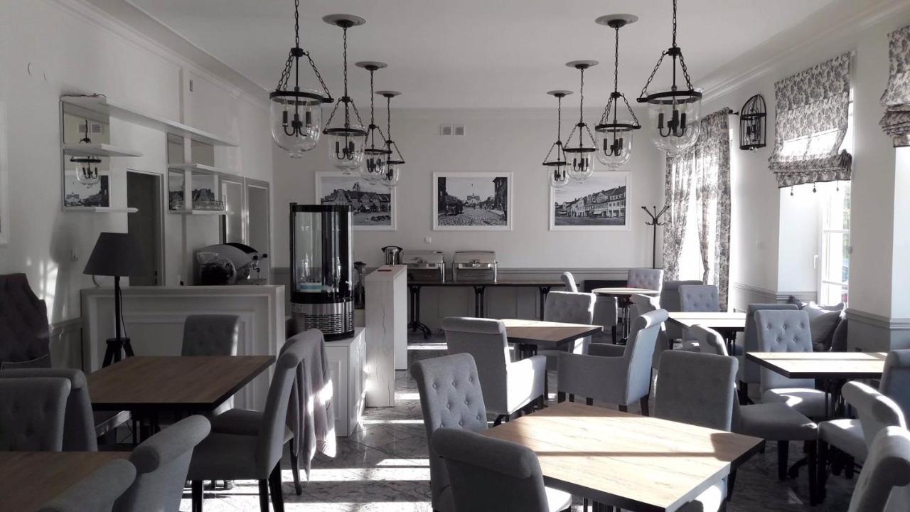 Bed and Breakfast Kamieniczka Нидзица Экстерьер фото
